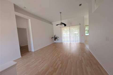 Casa en alquiler en Sarasota, Florida, 3 dormitorios, 148.09 m2 № 1853813 - foto 5