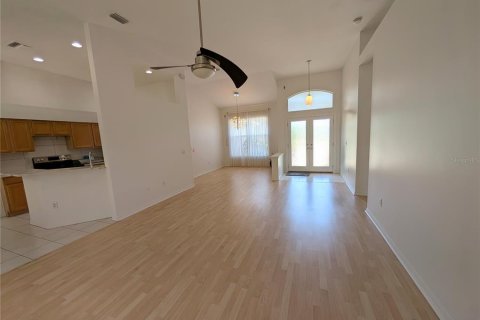 Casa en alquiler en Sarasota, Florida, 3 dormitorios, 148.09 m2 № 1853813 - foto 4