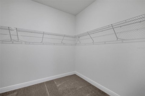 House in ANGELINE in Land O' Lakes, Florida 4 bedrooms, 249.63 sq.m. № 2152395 - photo 15