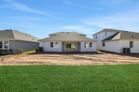 House in ANGELINE in Land O' Lakes, Florida 4 bedrooms, 249.63 sq.m. № 2152395 - photo 9