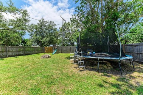 House in Palmetto, Florida 3 bedrooms, 93.37 sq.m. № 1843344 - photo 25