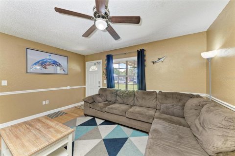 House in Palmetto, Florida 3 bedrooms, 93.37 sq.m. № 1843344 - photo 5