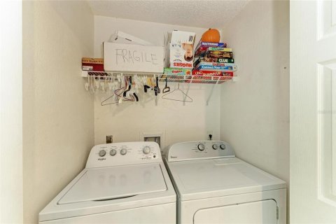 House in Palmetto, Florida 3 bedrooms, 93.37 sq.m. № 1843344 - photo 20