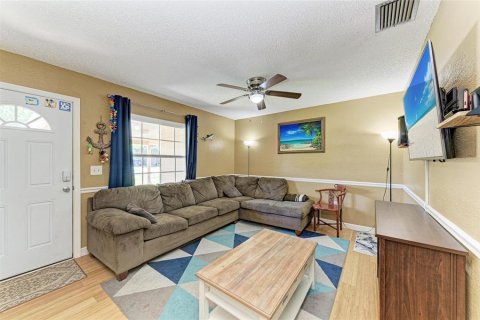House in Palmetto, Florida 3 bedrooms, 93.37 sq.m. № 1843344 - photo 4