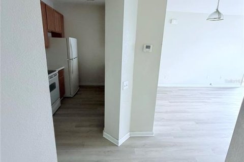 Снять в аренду кондоминиум в Орландо, Флорида 2 комнаты, 97.55м2, № 2157557 - фото 8