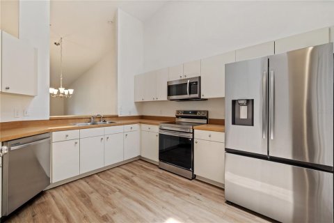Copropriété à vendre à Tampa, Floride: 3 chambres, 142.42 m2 № 2155779 - photo 11
