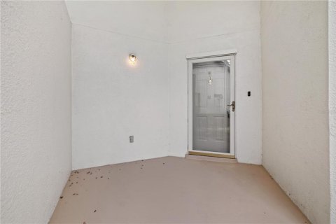 Copropriété à vendre à Tampa, Floride: 3 chambres, 142.42 m2 № 2155779 - photo 5