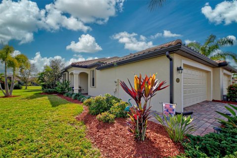 House in Venice, Florida 2 bedrooms, 146.04 sq.m. № 1556849 - photo 1
