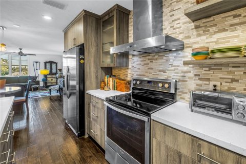 Condominio en venta en Saint Petersburg, Florida, 3 dormitorios, 144 m2 № 1688275 - foto 5