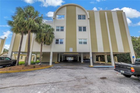 Condominio en venta en Saint Petersburg, Florida, 3 dormitorios, 144 m2 № 1688275 - foto 2