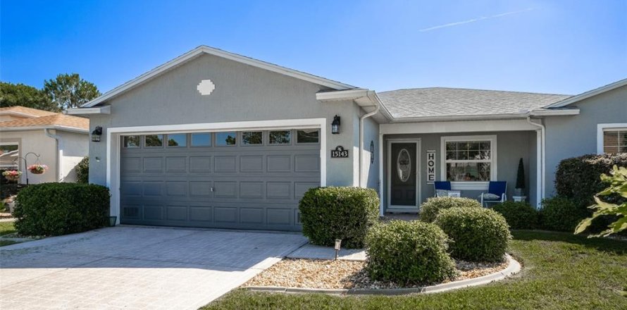 House in Ocala, Florida 3 bedrooms, 154.03 sq.m. № 2098348