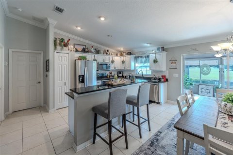 House in Ocala, Florida 3 bedrooms, 154.03 sq.m. № 2098348 - photo 10