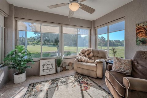 House in Ocala, Florida 3 bedrooms, 154.03 sq.m. № 2098348 - photo 15