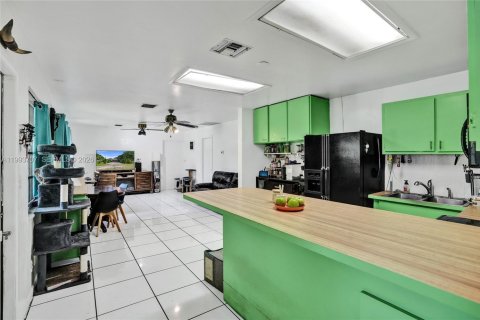 Купить виллу или дом в Дейви, Флорида 2 спальни, 97.92м2, № 2058175 - фото 27