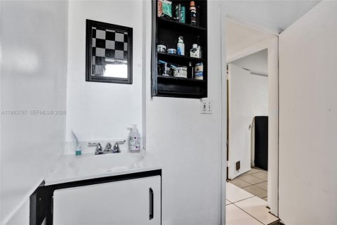 Купить виллу или дом в Дейви, Флорида 2 спальни, 97.92м2, № 2058175 - фото 24