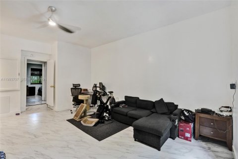 Купить виллу или дом в Дейви, Флорида 2 спальни, 97.92м2, № 2058175 - фото 19