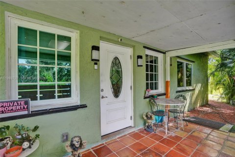 Купить виллу или дом в Дейви, Флорида 2 спальни, 97.92м2, № 2058175 - фото 10