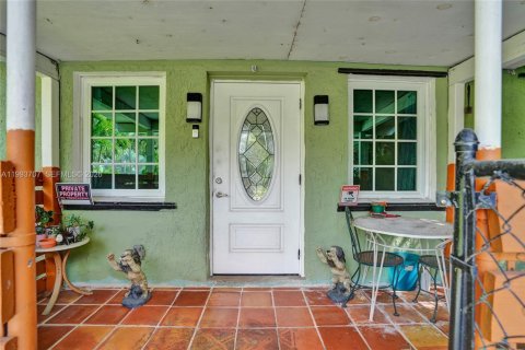 Купить виллу или дом в Дейви, Флорида 2 спальни, 97.92м2, № 2058175 - фото 9