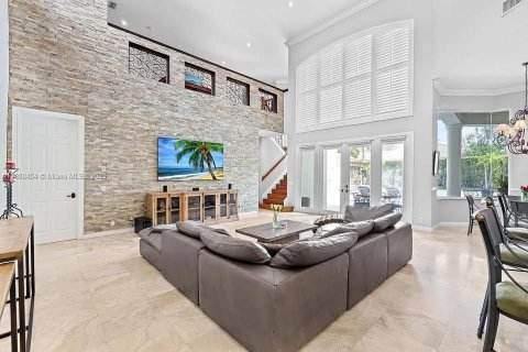 Villa ou maison à louer à Parkland, Floride: 6 chambres, 474.82 m2 № 1922014 - photo 6