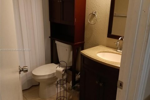 Adosado en alquiler en North Lauderdale, Florida, 3 dormitorios, 135.64 m2 № 1955954 - foto 19