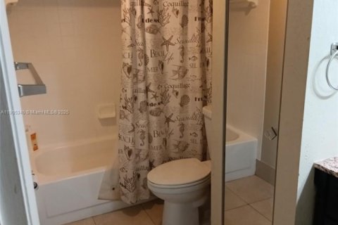 Adosado en alquiler en North Lauderdale, Florida, 3 dormitorios, 135.64 m2 № 1955954 - foto 15