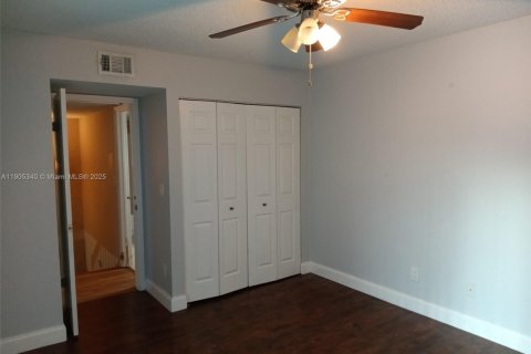 Adosado en alquiler en North Lauderdale, Florida, 3 dormitorios, 135.64 m2 № 1955954 - foto 16