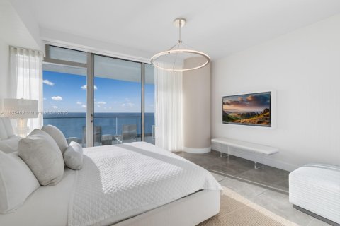 Copropriété à vendre à Bal Harbour, Floride: 1 chambre, 151.62 m2 № 1934656 - photo 11