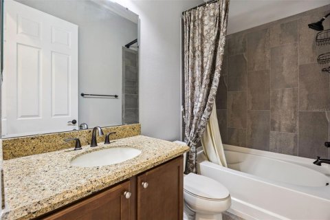 House in Groveland, Florida 2 bedrooms, 204.11 sq.m. № 2204072 - photo 26