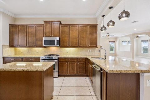 House in Groveland, Florida 2 bedrooms, 204.11 sq.m. № 2204072 - photo 12