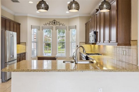 House in Groveland, Florida 2 bedrooms, 204.11 sq.m. № 2204072 - photo 13