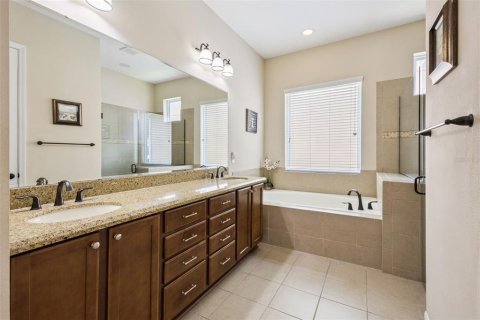 House in Groveland, Florida 2 bedrooms, 204.11 sq.m. № 2204072 - photo 20