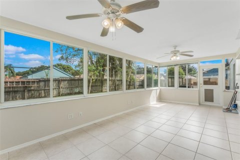 Villa ou maison à vendre à Oviedo, Floride: 3 chambres, 251.3 m2 № 1902615 - photo 10