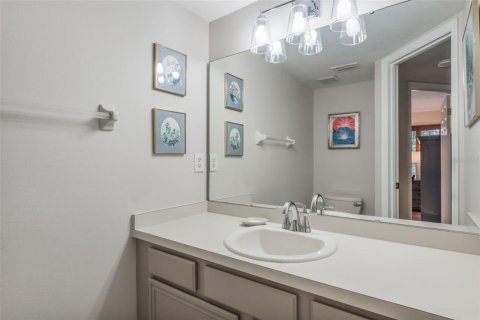 Casa en venta en Oviedo, Florida, 3 dormitorios, 251.3 m2 № 1902615 - foto 28