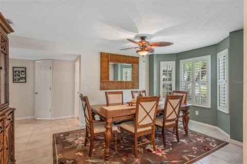 Villa ou maison à vendre à Oviedo, Floride: 3 chambres, 251.3 m2 № 1902615 - photo 6