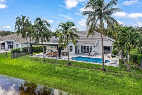 Villa ou maison à Weston, Floride 6 chambres, 314.94 m2 № 2395499