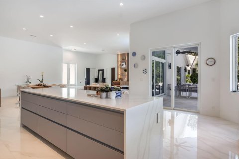 Villa ou maison à vendre à Weston, Floride: 6 chambres, 314.94 m2 № 2395499 - photo 16