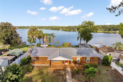 House in Fruitland Park, Florida 4 bedrooms, 146.6 sq.m. № 2318728
