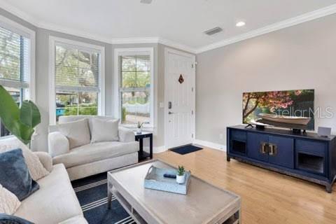 Villa ou maison à louer à Tampa, Floride: 2 chambres, 125.23 m2 № 1886847 - photo 3