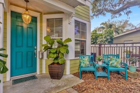 Villa ou maison à louer à Tampa, Floride: 2 chambres, 125.23 m2 № 1886847 - photo 1