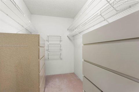 Condominio en venta en Aventura, Florida, 2 dormitorios, 141.4 m2 № 1787113 - foto 20