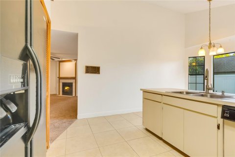 Villa ou maison à vendre à Winter Springs, Floride: 4 chambres, 191.75 m2 № 1876398 - photo 25
