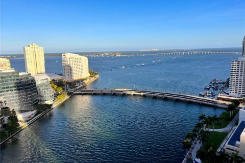 Кондоминиум с 3 спальнями в Майами, Флорида № 2051505