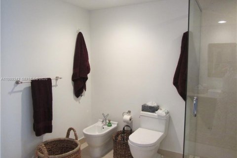 Купить кондоминиум в Майами, Флорида 3 спальни, 173.73м2, № 2051505 - фото 26