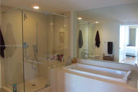 Купить кондоминиум в Майами, Флорида 3 спальни, 173.73м2, № 2051505 - фото 25