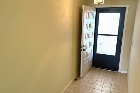 House in Winter Haven, Florida 3 bedrooms, 155.52 sq.m. № 2213187 - photo 17