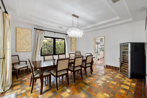 Купить виллу или дом в Майами-Бич, Флорида 5 спален, 430.69м2, № 1975721 - фото 20