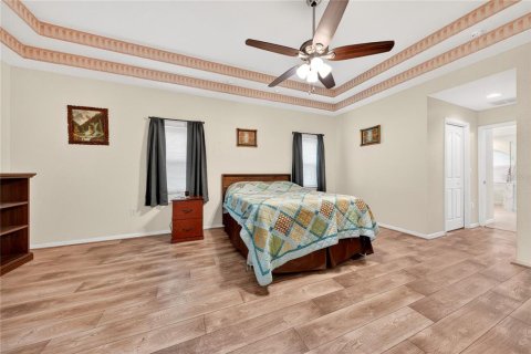Casa en venta en Lakeland, Florida, 4 dormitorios, 230.86 m2 № 2215777 - foto 25