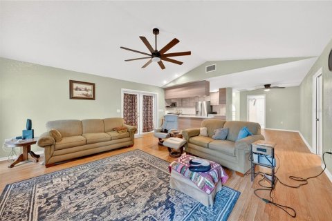Casa en venta en Lakeland, Florida, 4 dormitorios, 230.86 m2 № 2215777 - foto 16