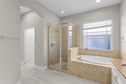 House in Sarasota, Florida 5 bedrooms, 365.48 sq.m. № 2116697 - photo 23