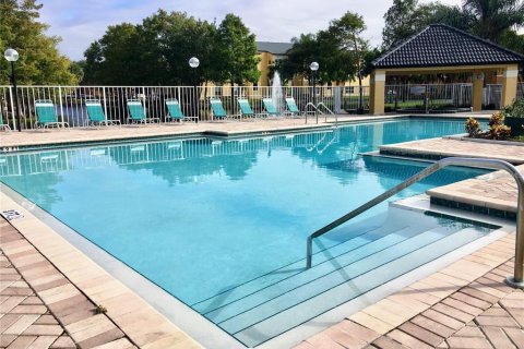Condominio en alquiler en Orlando, Florida, 2 dormitorios, 97.92 m2 № 1917080 - foto 15